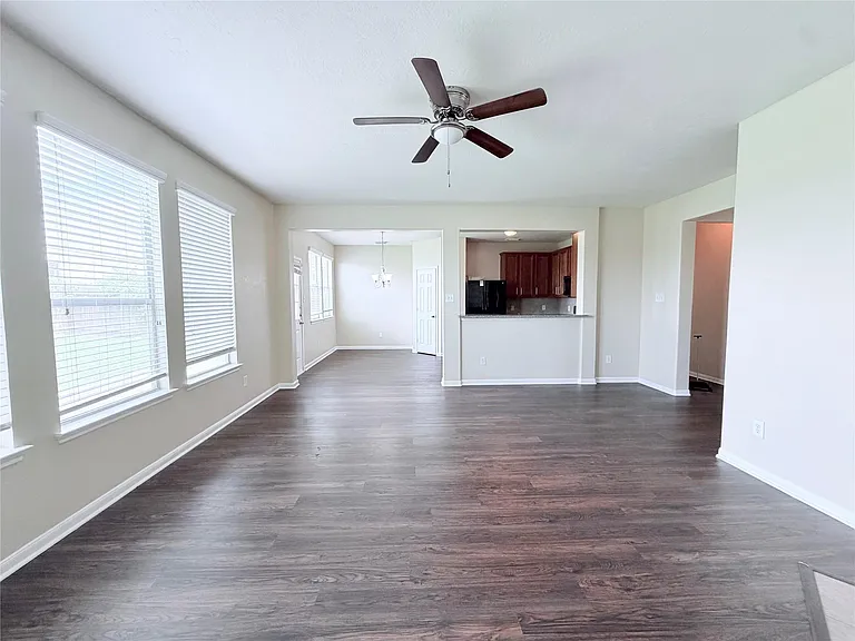7403 Bering Landing Dr — Photo 22
