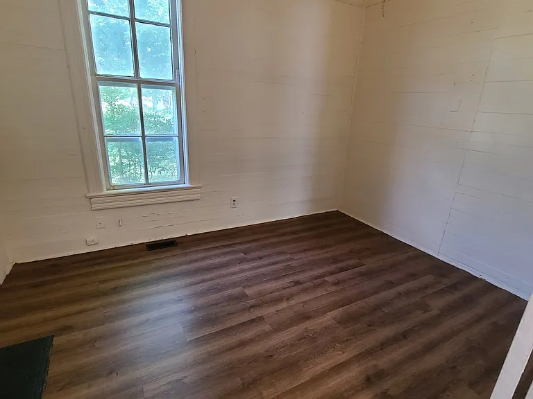 774 Macon Ave — Photo 28