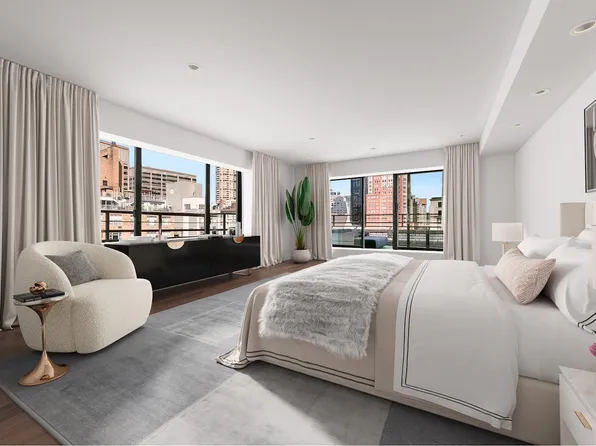 605 Park Avenue image 13 of 26