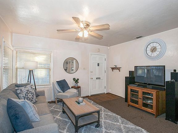 5th image of 1375 Sonoma Ave