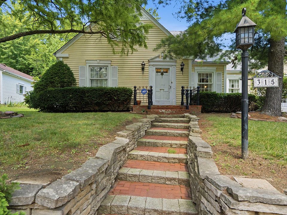 1st image of 315 W Stonegate Rd