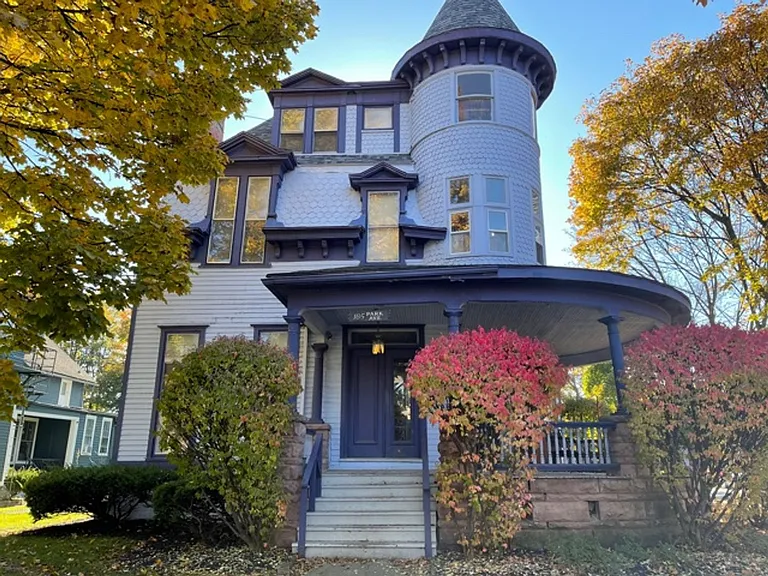 185 Park Ave — Photo 1