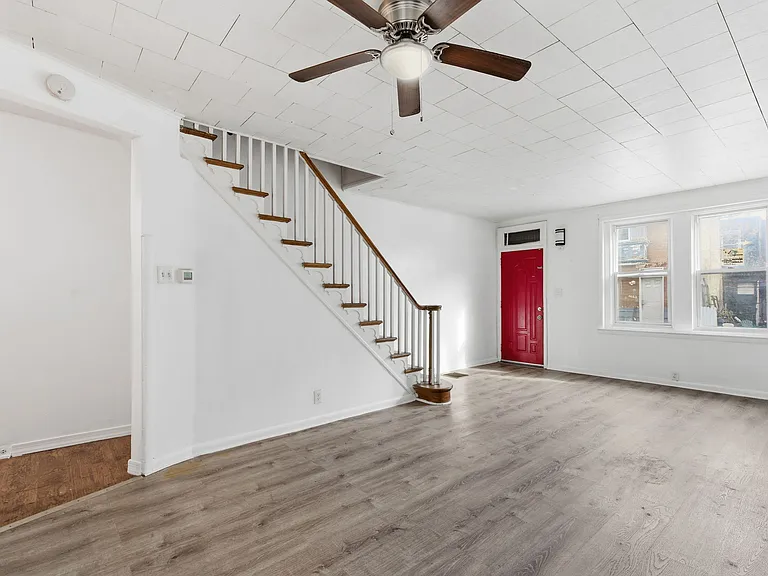 4120 N Darien St — Photo 5