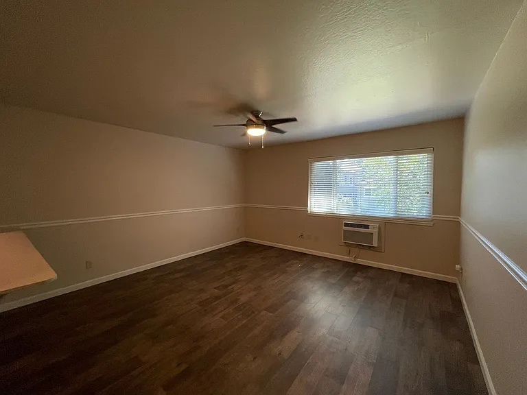 1711 N Street, Sacramento — Photo 21