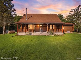 5758 McKinley Rd, East China, MI 48054