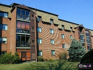 1st image of 4702 Linden Knoll Dr APT 311