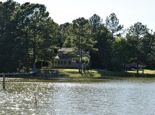 317 Woodas Creek Rd, Mathews, VA 23109