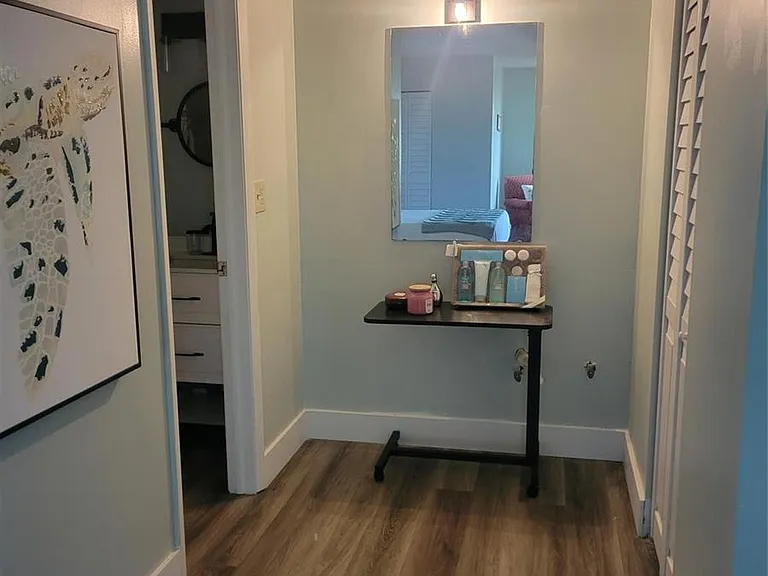 3940 Inverrary Blvd #407-A — Photo 2