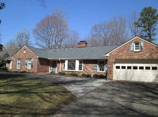 101 Mowbray Arch, Danville, VA 24541