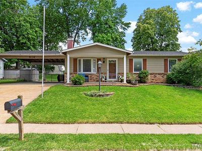 516 Crestview Ln, Saint Charles, MO, 63301