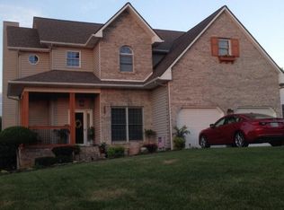 4104 Glaze Rd, Johnson City, TN 37601