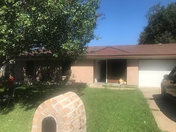 2nd image of 819 Johnnie Row