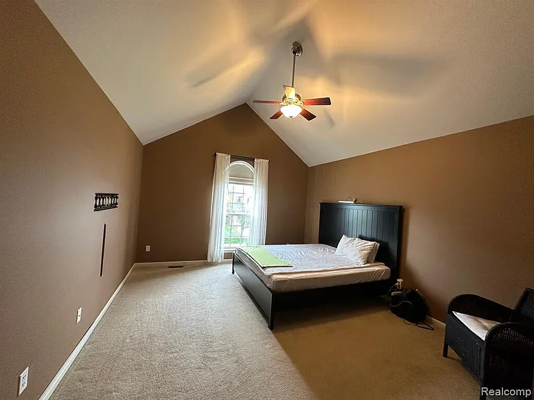 16491 Mulberry Way — Photo 24