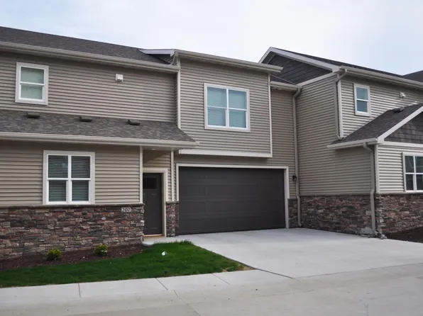 219 NE Chalet Ln, Ankeny, IA 50021