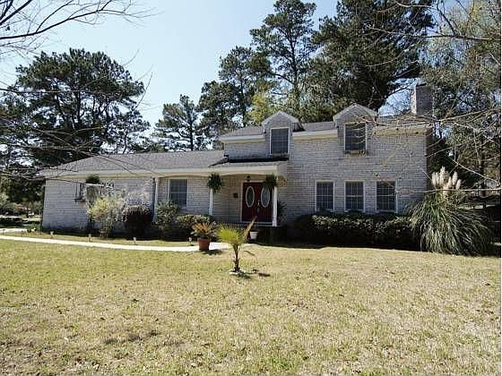 1st image of 847 Melrose Dr