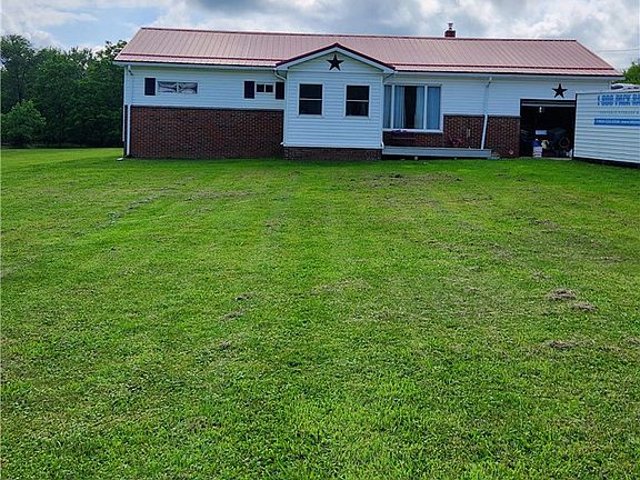 2nd image of 3033 Oneida Valley Rd