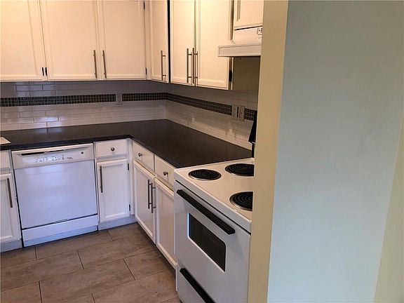4th image of 200 Shawnessy Dr SW Unit 103
