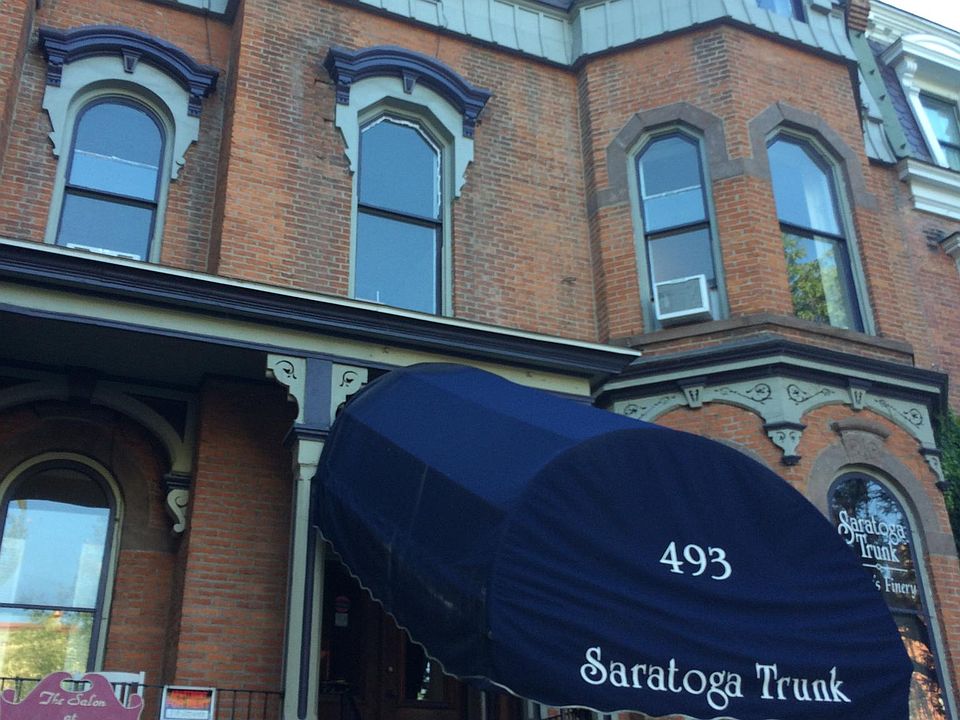 1st image of 493 Broadway APT 3
