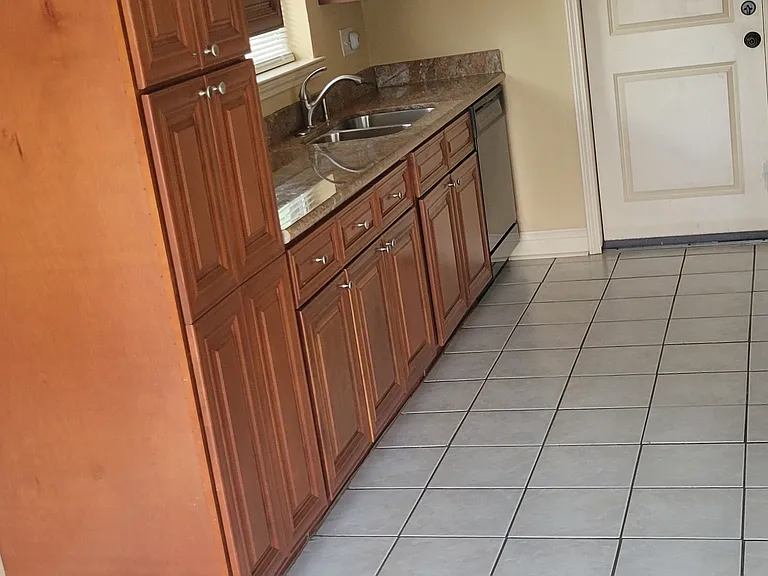 1801 Lafitte St — Photo 3