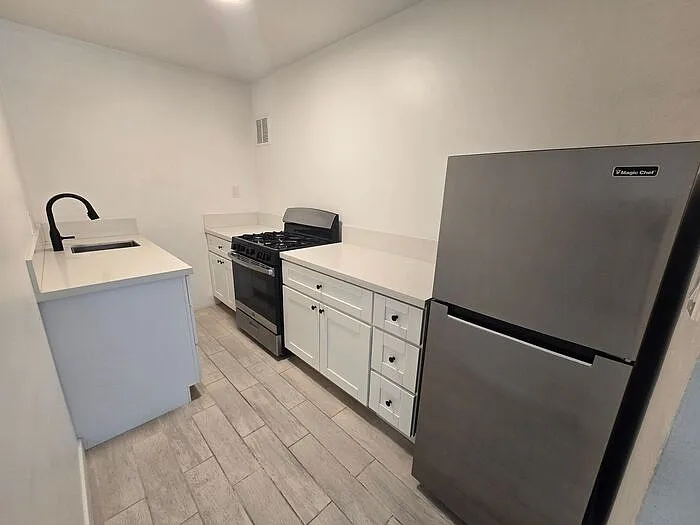 3989 Haines St #3 — Photo 15