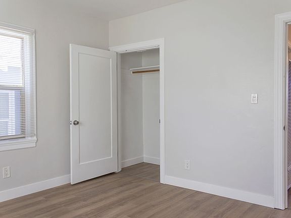 2nd image of 352 Winslow St APT C