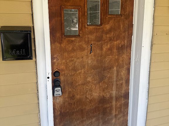 2nd image of 418 Sumner Ave