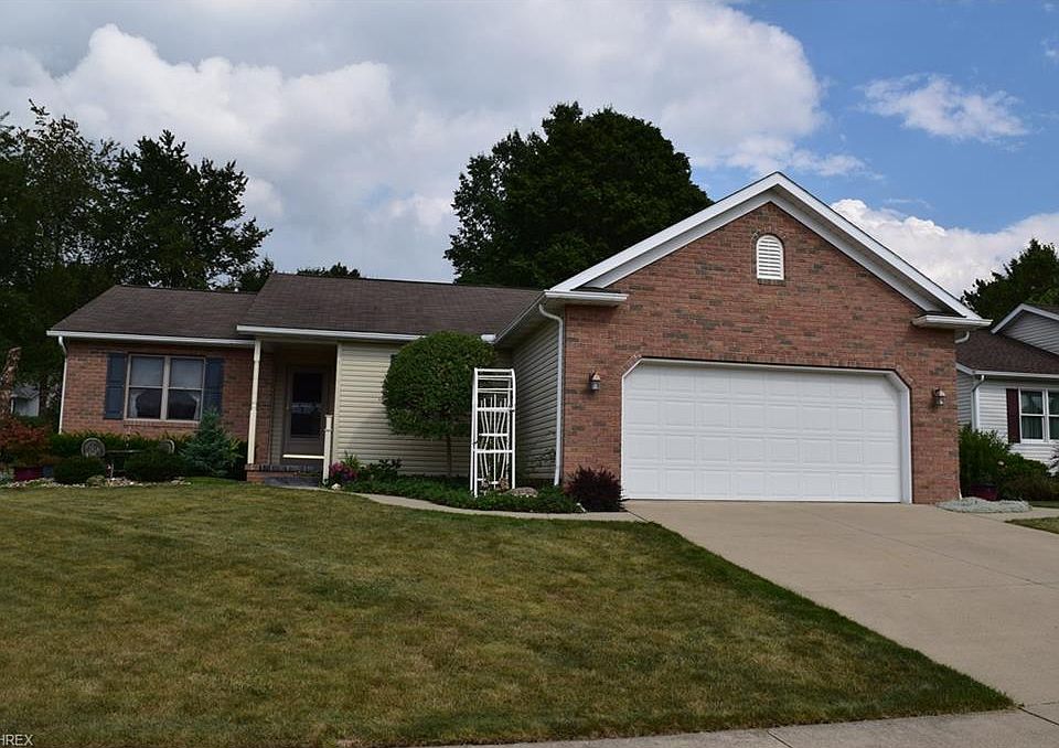 1st image of 1471 Smith Dr