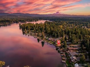 22004 SE 295th Pl, Black Diamond, WA 98010