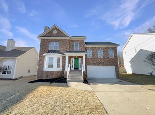 136 Waters Edge Ln, Hendersonville, TN 37075
