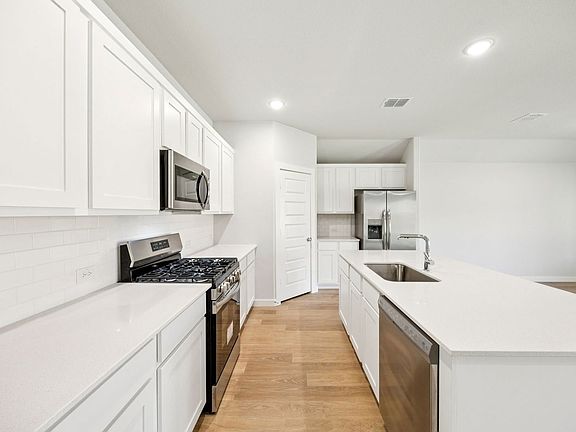 7th image of this home