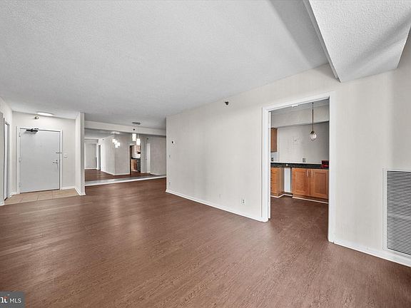 3rd image of 5505 Seminary Rd APT 901N