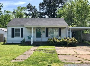 1807 Chandler Rd, Muskogee, OK 74403