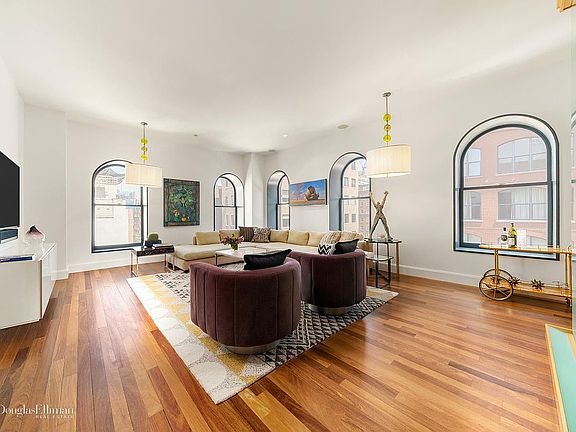 2nd image of 92 Laight St #5G