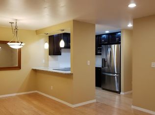 12734 NE 116th Ln APT G10, Kirkland, WA 98034