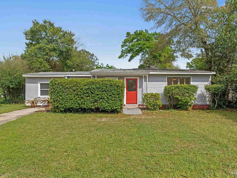 1st image of 406 Clairmont Dr