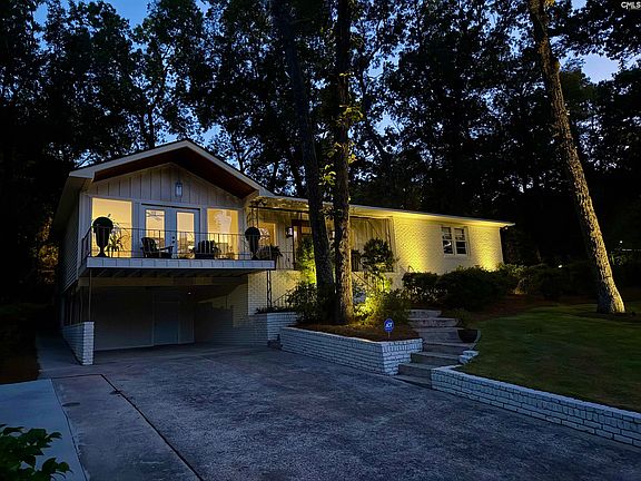 5th image of 3848 Edinburgh Rd