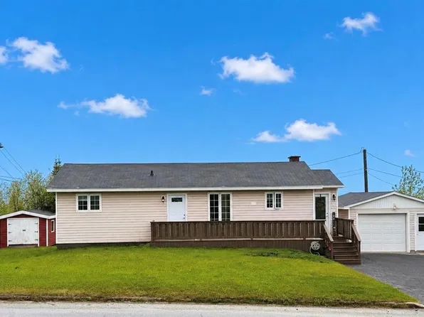 22 Bowater Drive, Wabush, NL A0R1B0