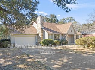661 Saint Lucia Cv, Niceville, FL 32578