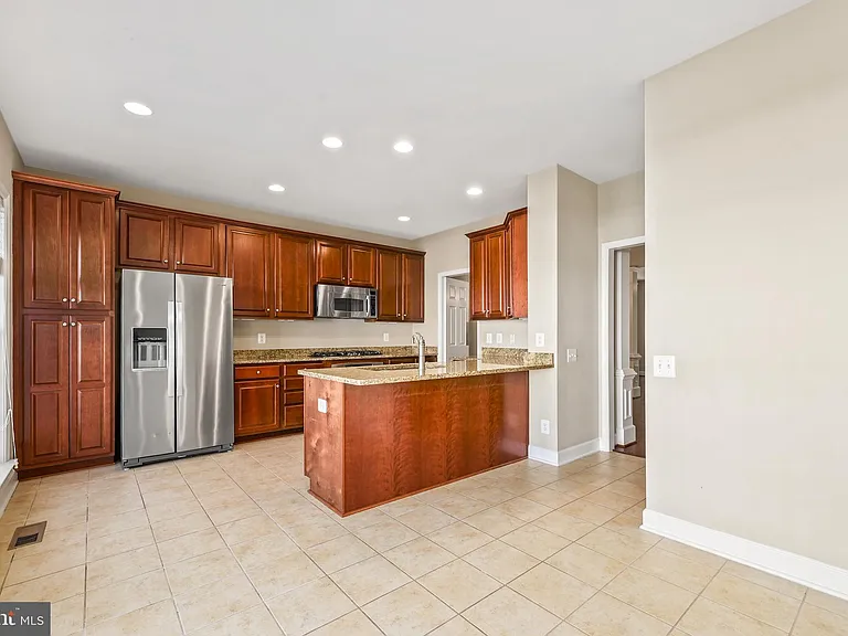 14873 Potomac Branch Dr — Photo 14