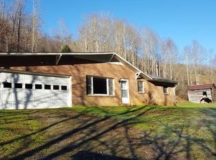 371 Fred Holcombe Rd, Mars Hill, NC 28754
