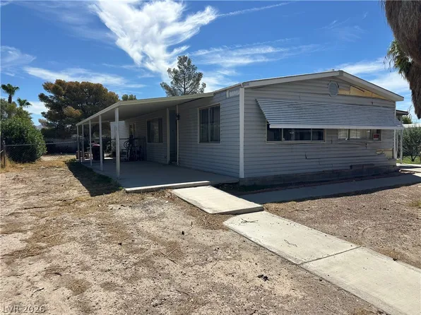 3458 Silver Bow Dr, Las Vegas, NV 89115