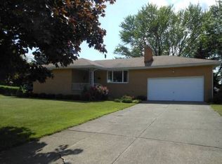 416 Eastern Ave, Campbell, OH