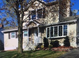 70 Philo Blvd, Edison, NJ 08837