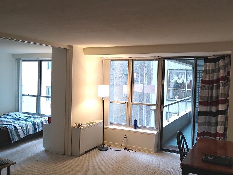 1st image of 224 W Rittenhouse Sq #1918