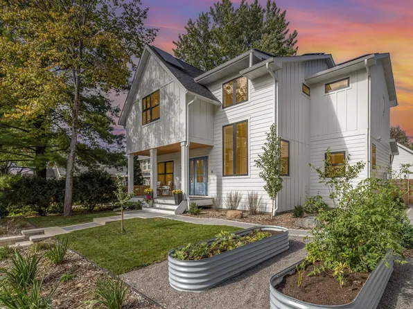 31X Stonebridge Blvd, Saint Paul, MN 55105