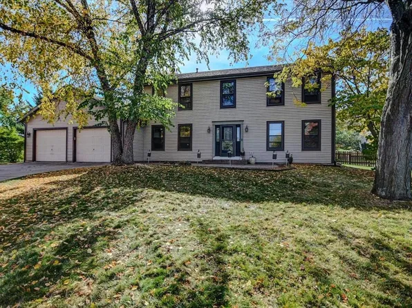 304 Stoneheath End, Cottage Grove, WI 53527