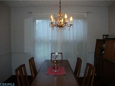 5th image of 8745 Sheffield Ct NW