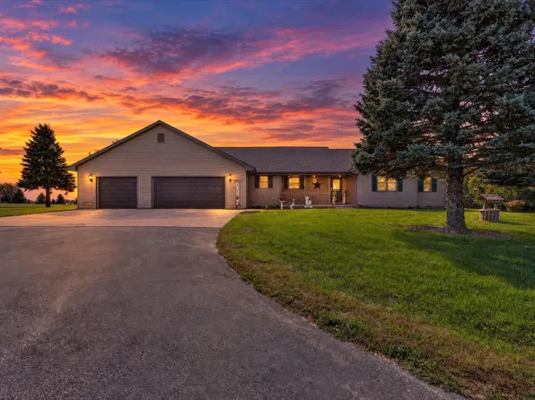 5541 W County Road A, Janesville, WI 53548