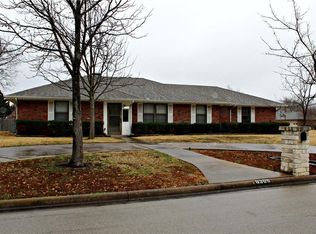 10305 Kingswood Cir, Greenville, TX 75402
