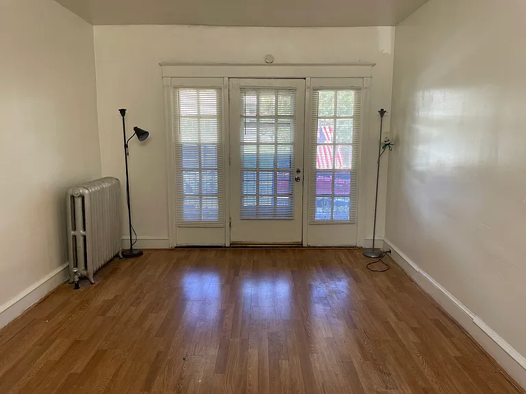 23 N State Rd — Photo 1